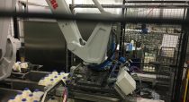 HepcoMotion - Mechelec Automation utilise Hepco’s SL2 linear guides in high duty, trolley packing application