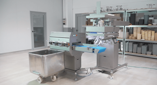 HepcoMotion - Tray Dispensing Machine | DualVee Linear Slide